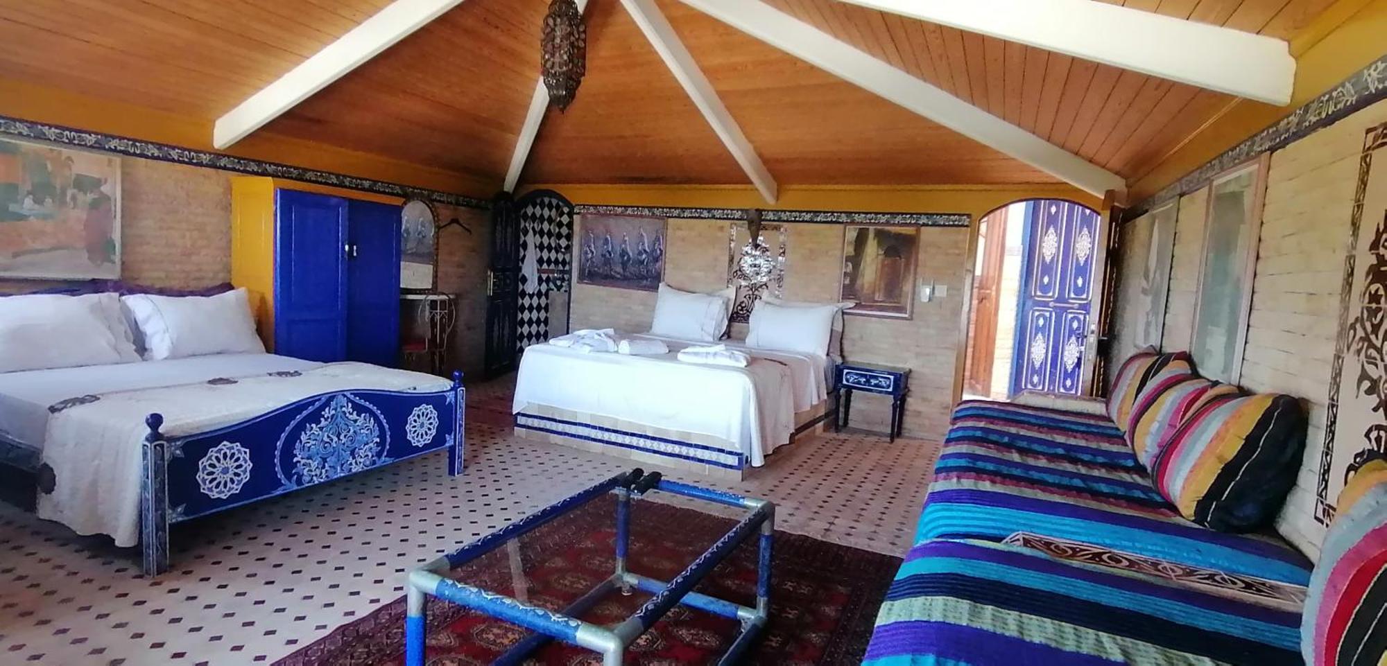 Hotel Pasta Plaza Asilah Habitación foto