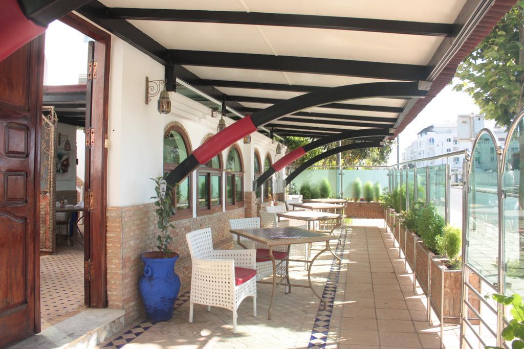 Hotel Pasta Plaza Asilah Exterior foto