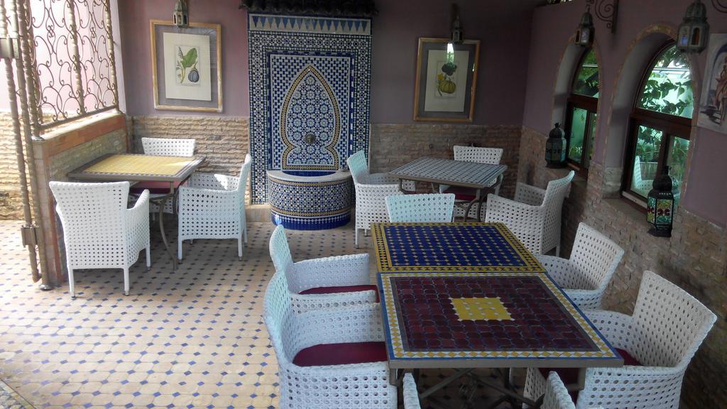 Hotel Pasta Plaza Asilah Exterior foto